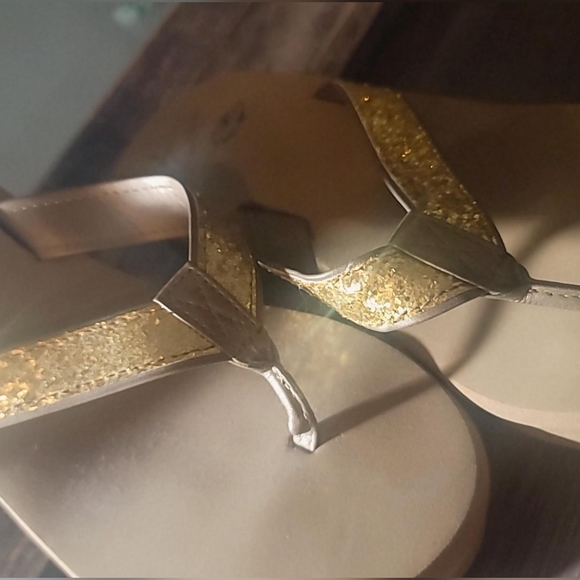 NEVER WORN platform + glitter + colin stuart sandals - Picture 2 of 5